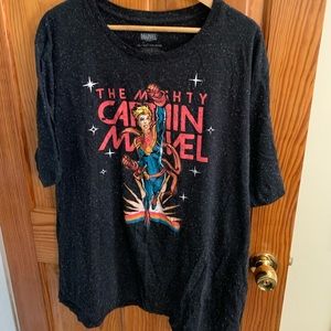 Captain Marvel T-shirt